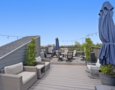 611 N Noble Street - Photo Thumbnail 21