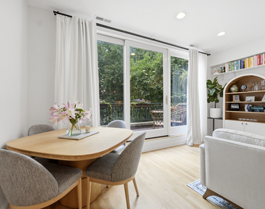 611 N Noble Street - Photo Thumbnail 5