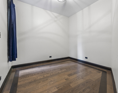 614 N Troy Street - Photo Thumbnail 13