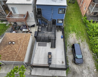 614 N Troy Street - Photo Thumbnail 26