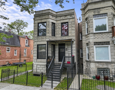 614 N Troy Street - Photo Thumbnail 1
