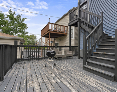 614 N Troy Street - Photo Thumbnail 24