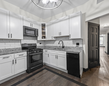 614 N Troy Street - Photo Thumbnail 5