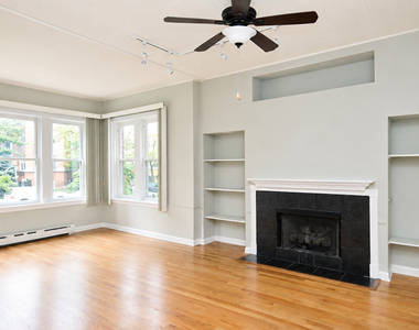 4843 N Drake Avenue - Photo Thumbnail 2