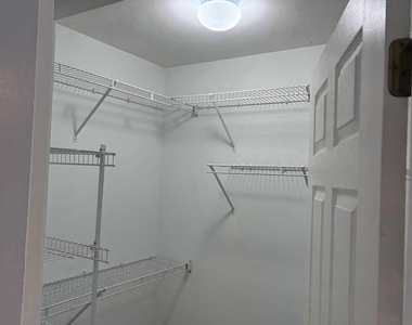 66 Beechmont Court - Photo Thumbnail 8