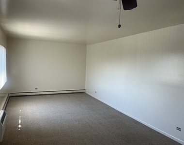 1852 S Anna Marie Drive - Photo Thumbnail 4