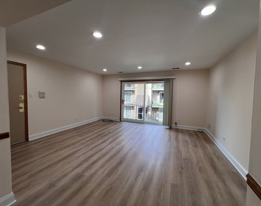 7109 Laverne Lane - Photo Thumbnail 2