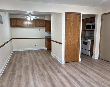 7109 Laverne Lane - Photo Thumbnail 5