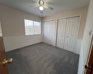 7109 Laverne Lane - Photo Thumbnail 9