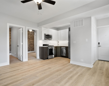 1552 W Juneway Terrace - Photo Thumbnail 4