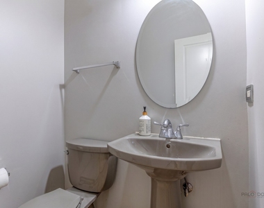 2498 Waterbury Lane - Photo Thumbnail 18