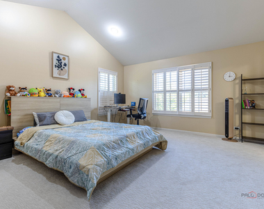 2498 Waterbury Lane - Photo Thumbnail 19