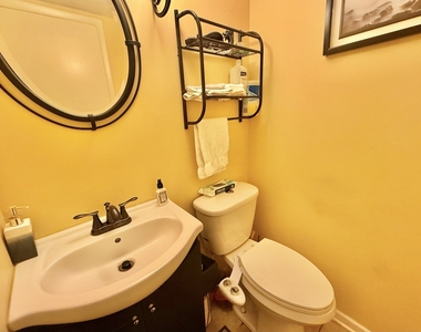 752 Biloxie Court - Photo Thumbnail 12