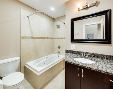 2837 W Cortez Street - Photo Thumbnail 11