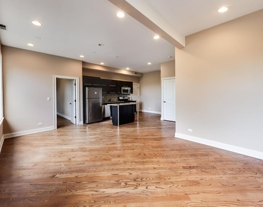 2837 W Cortez Street - Photo Thumbnail 1