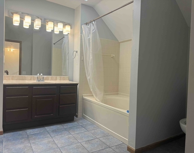 1477 Garnet Circle - Photo Thumbnail 8