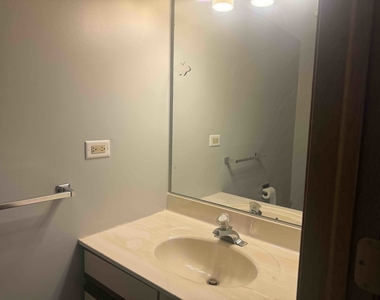 1477 Garnet Circle - Photo Thumbnail 14