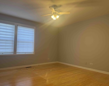 1477 Garnet Circle - Photo Thumbnail 9