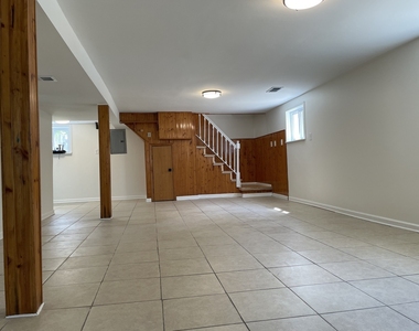 7925 Natchez Avenue - Photo Thumbnail 18