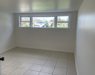 7925 Natchez Avenue - Photo Thumbnail 17