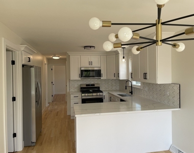 7925 Natchez Avenue - Photo Thumbnail 5
