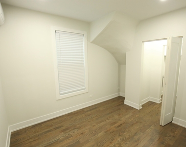 4508 N Keystone Avenue - Photo Thumbnail 12