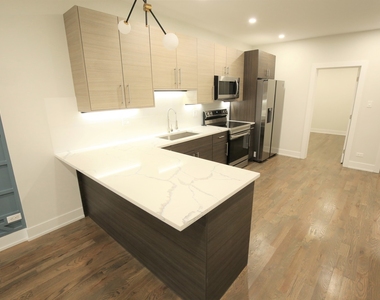 4508 N Keystone Avenue - Photo Thumbnail 4