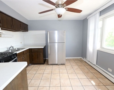 100 Yates Avenue - Photo Thumbnail 15