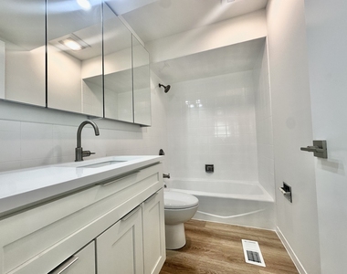 7854 W Cahill Terrace - Photo Thumbnail 10