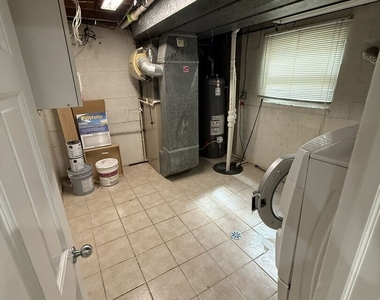9109 Parkside Avenue - Photo Thumbnail 22