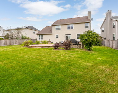 718 Versailles Parkway - Photo Thumbnail 1