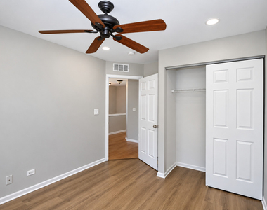 631 Conservatory Lane - Photo Thumbnail 13