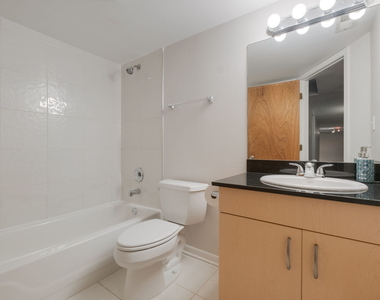 4060 S Ellis Avenue - Photo Thumbnail 18