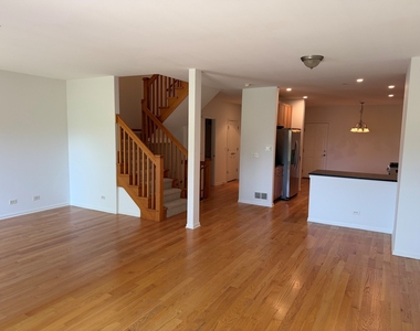 152 Finstad Drive - Photo Thumbnail 8