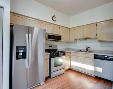 1216 Arapaho Court - Photo Thumbnail 7