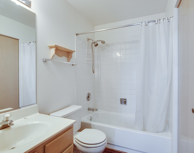 1216 Arapaho Court - Photo Thumbnail 17