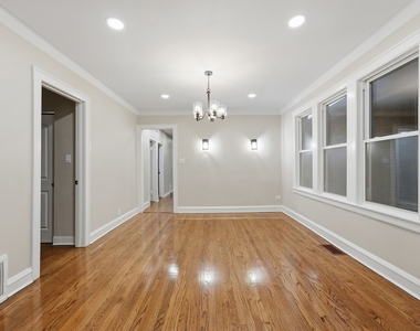 2134 N 73rd Avenue - Photo Thumbnail 5