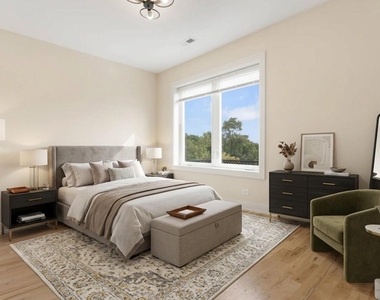 4605 S Saint Lawrence Avenue - Photo Thumbnail 10