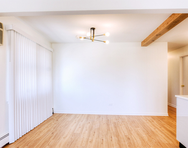 8125 S Roberts Road - Photo Thumbnail 6