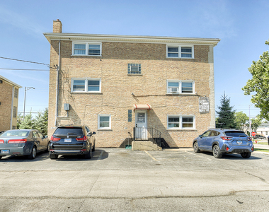 8125 S Roberts Road - Photo Thumbnail 19