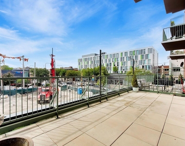 3631 N Halsted Street - Photo Thumbnail 22
