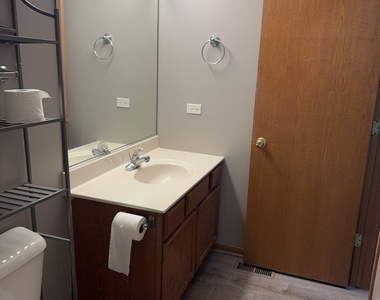 5404 Glenbrook Trail - Photo Thumbnail 25