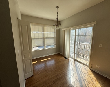 1238 Evergreen Avenue - Photo Thumbnail 7