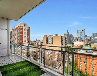 50 E 16th Street - Photo Thumbnail 8