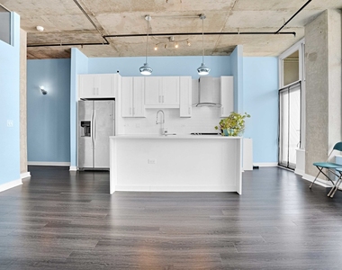 50 E 16th Street - Photo Thumbnail 1