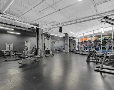 50 E 16th Street - Photo Thumbnail 21