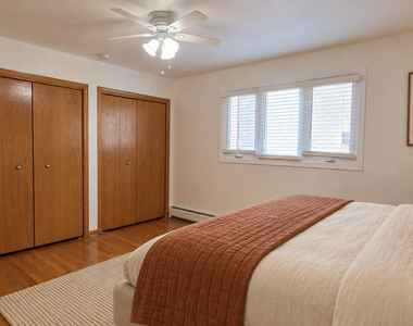 7925 Nordica Avenue - Photo Thumbnail 3