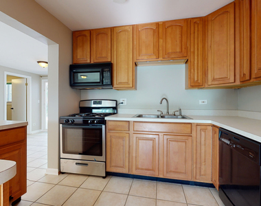 115 Princeton Street - Photo Thumbnail 2