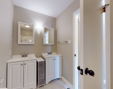 115 Princeton Street - Photo Thumbnail 3