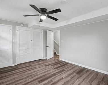 2303 Brookhaven Drive - Photo Thumbnail 20